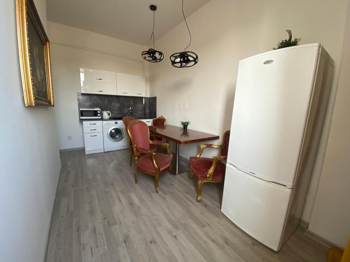 プラハBank Invest Apartmens - Old Townアパートメント エクステリア 写真